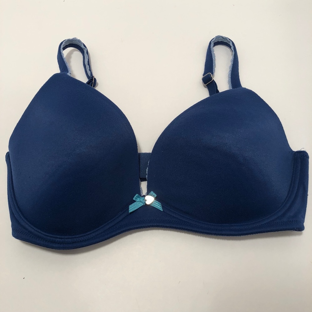 Victoria's Secret Body by Victoria No-Wire Bra 34C